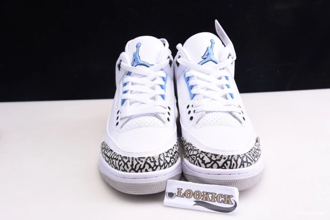 UNC Jordan CT8532-104 3 Air 0822